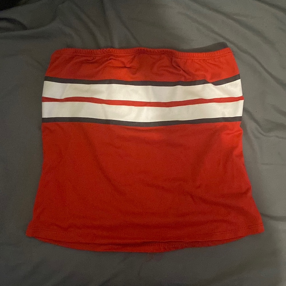 Red, white and black tube top